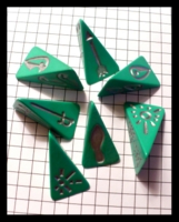 Dice : Dice - CDG - Dragon Dice - Green Magic Items